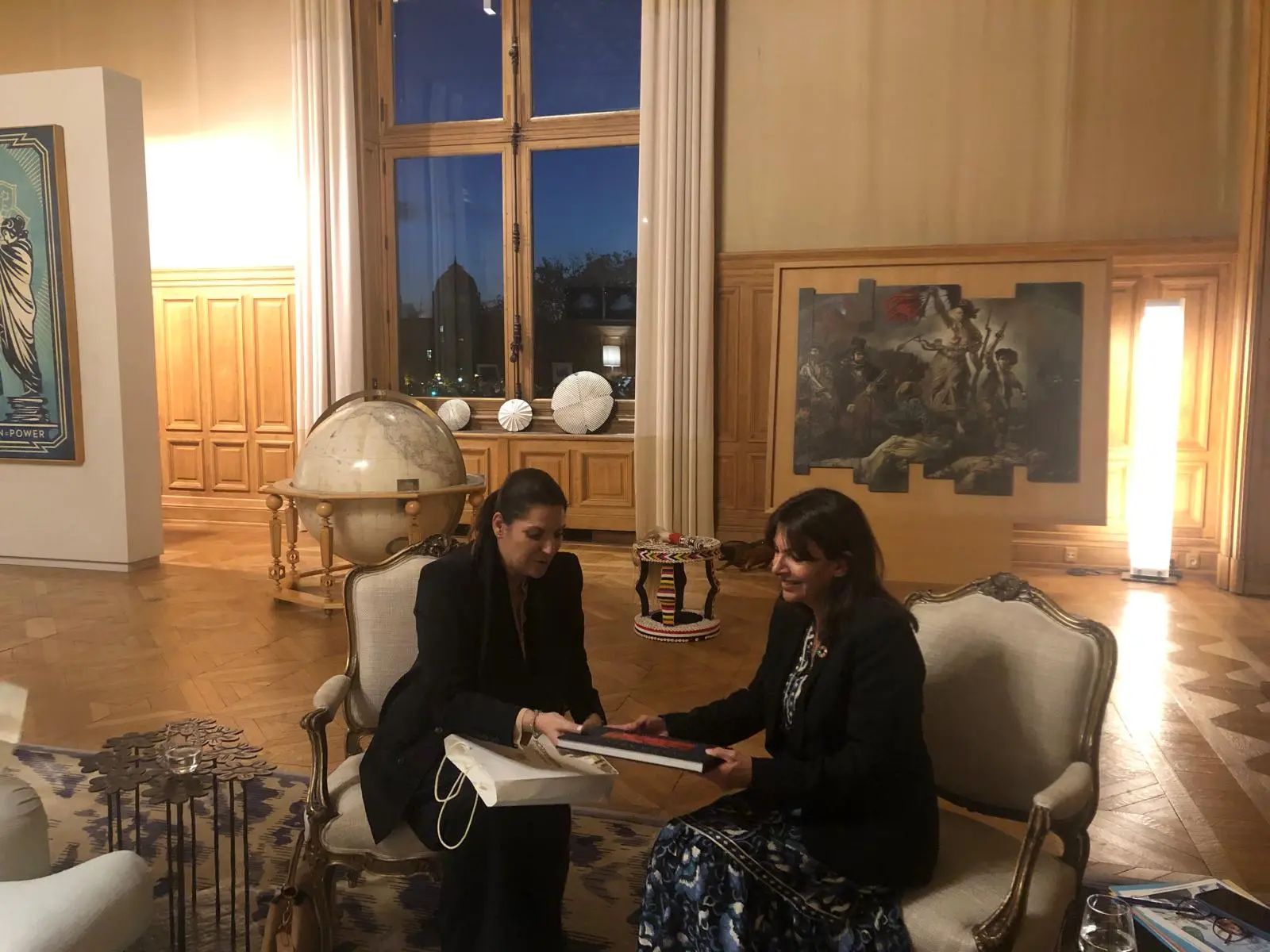 Rencontre entre Mme Fatima Ezzahra El Mansouri et la maire de Paris Anne Hidalgo